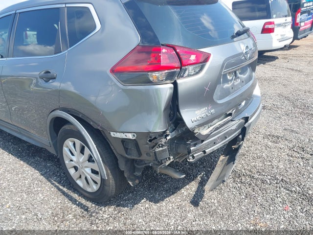 2018 Nissan Rogue S მანქანა იყიდება აუქციონზე, vin: KNMAT2MTXJP528570, აუქციონის ნომერი: 45980765