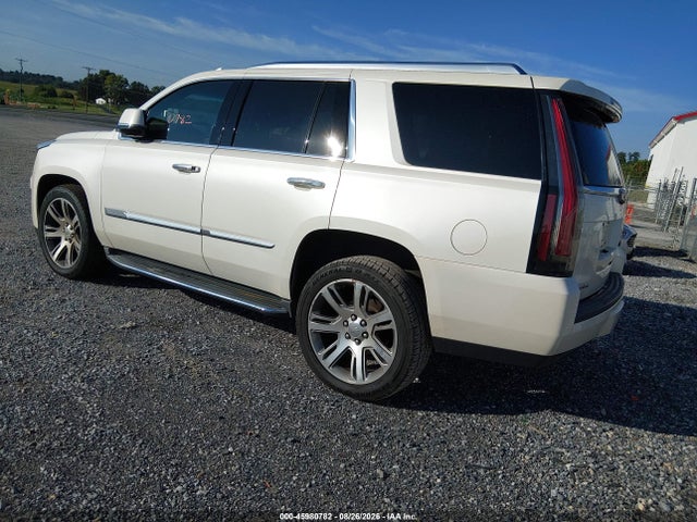 45980782 :رقم المزاد ، 1GYS4MKJ1FR691659 vin ، 2015 Cadillac Escalade Luxury مزاد بيع