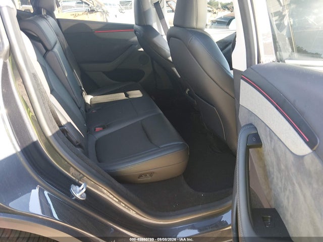 45980799 :رقم المزاد ، 7SAYGDEDXTA419755 vin ، 2026 Tesla Model Y Premium Rear-wheel Drive/rear-wheel Drive مزاد بيع