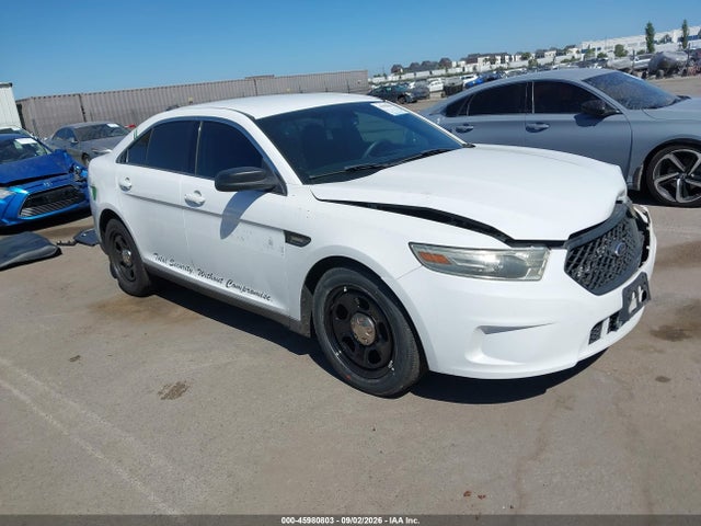 2014 Ford Police Interceptor მანქანა იყიდება აუქციონზე, vin: 1FAHP2MKXEG159635, აუქციონის ნომერი: 45980803