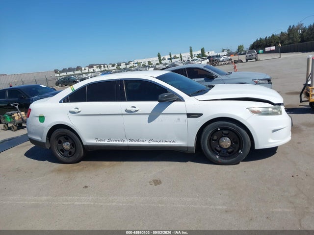 2014 Ford Police Interceptor მანქანა იყიდება აუქციონზე, vin: 1FAHP2MKXEG159635, აუქციონის ნომერი: 45980803