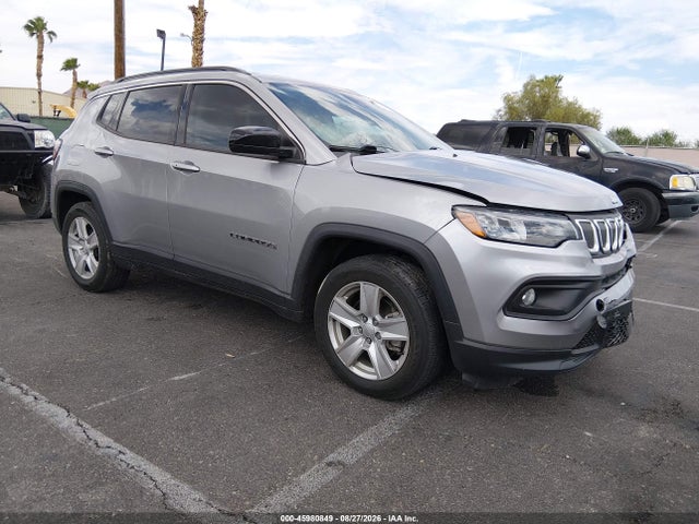 45980849 :رقم المزاد ، 3C4NJCBB8NT156171 vin ، 2022 Jeep Compass Latitude Fwd مزاد بيع