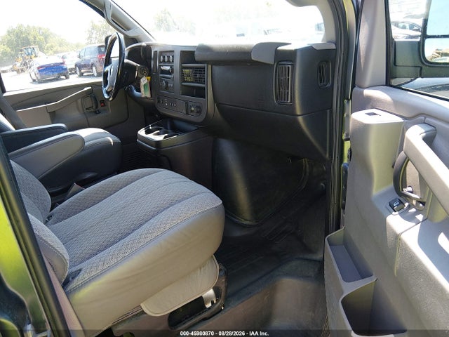 Продажа на аукционе авто 2017 Chevrolet Express 3500 Lt, vin: 1GAZGPFF3H1267980, номер лота: 45980870