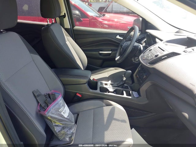 Ford ESCAPE SE 2017 1FMCU9GD2HUC53710 Image 5