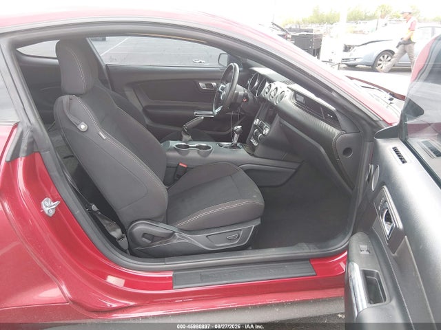 Ford Mustang Ecoboost Fastback 2022 1FA6P8TH8N5133191 Image 5