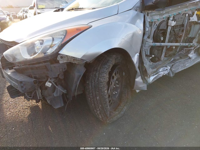 Продажа на аукционе авто 2016 Hyundai Elantra Gt, vin: KMHD35LH5GU286871, номер лота: 45980907