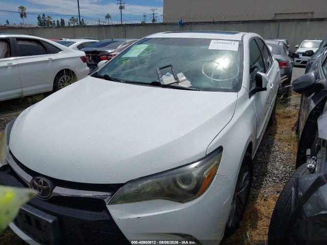 Toyota CAMRY SE 2017 4T1BF1FK3HU303926 Image 2
