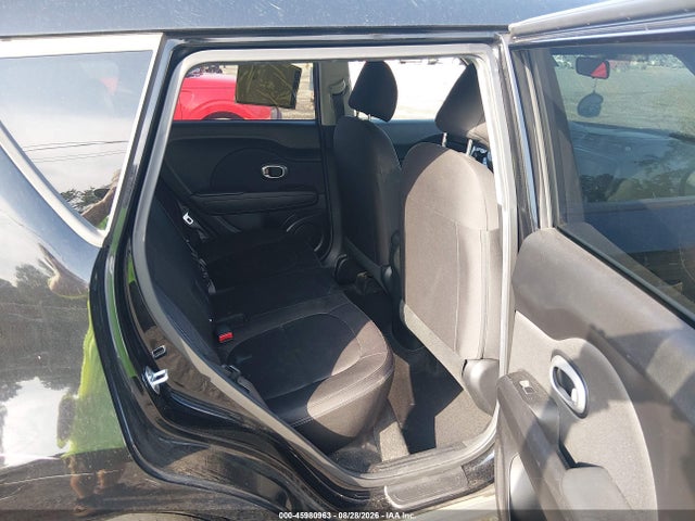 Продажа на аукционе авто 2017 Kia Soul, vin: KNDJN2A2XH7468404, номер лота: 45980963