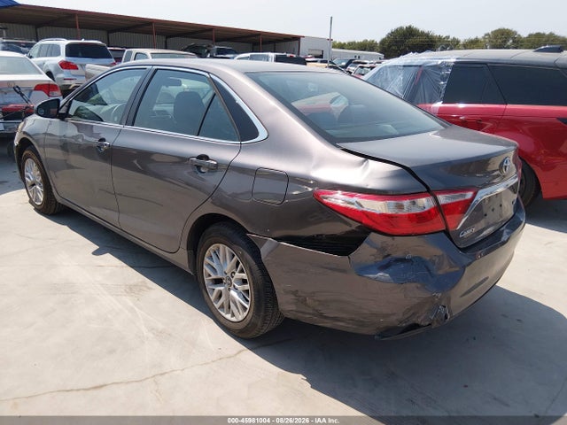 2016 Toyota Camry Le მანქანა იყიდება აუქციონზე, vin: 4T1BF1FK7GU241803, აუქციონის ნომერი: 45981004