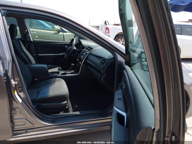 2016 Toyota Camry Le მანქანა იყიდება აუქციონზე, vin: 4T1BF1FK7GU241803, აუქციონის ნომერი: 45981004