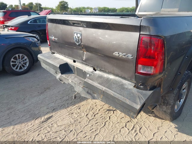 45981038 :رقم المزاد ، 3C63R3HL8FG565756 vin ، 2015 Ram 3500 Lone Star مزاد بيع