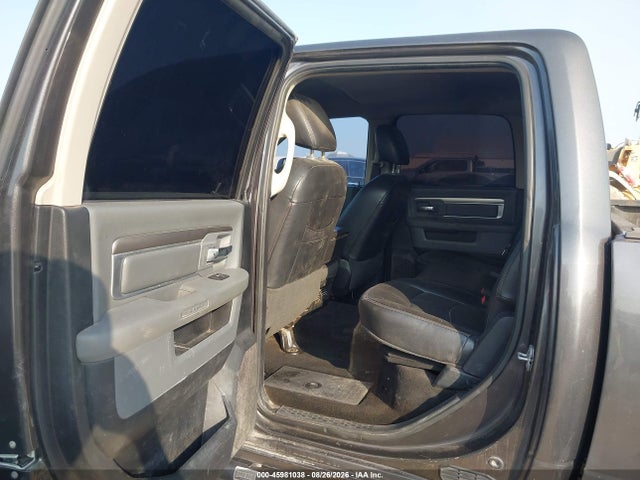 45981038 :رقم المزاد ، 3C63R3HL8FG565756 vin ، 2015 Ram 3500 Lone Star مزاد بيع