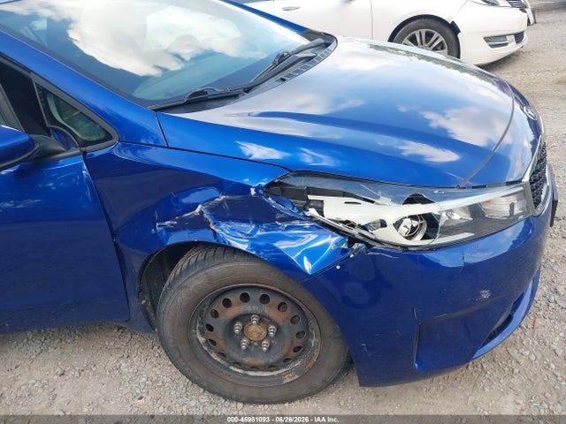 45981093 :رقم المزاد ، 3KPFK4A72HE061067 vin ، 2017 Kia Forte Lx مزاد بيع
