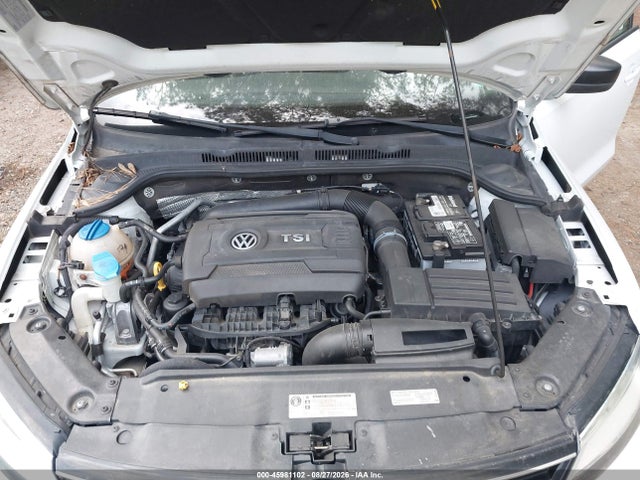45981102 :رقم المزاد ، 3VWD17AJ5FM336048 vin ، 2015 Volkswagen Jetta 1.8t Se مزاد بيع
