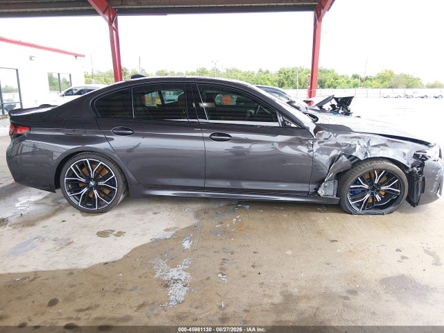 45981130 :رقم المزاد ، WBA13BK0XMCH10810 vin ، 2021 Bmw M550i Xdrive مزاد بيع
