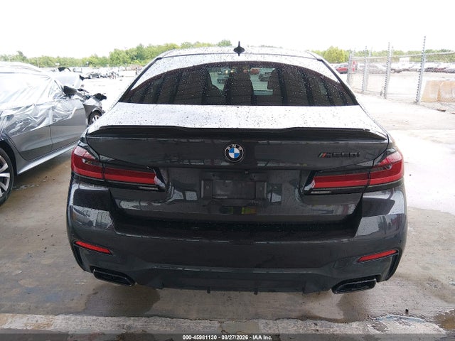45981130 :رقم المزاد ، WBA13BK0XMCH10810 vin ، 2021 Bmw M550i Xdrive مزاد بيع