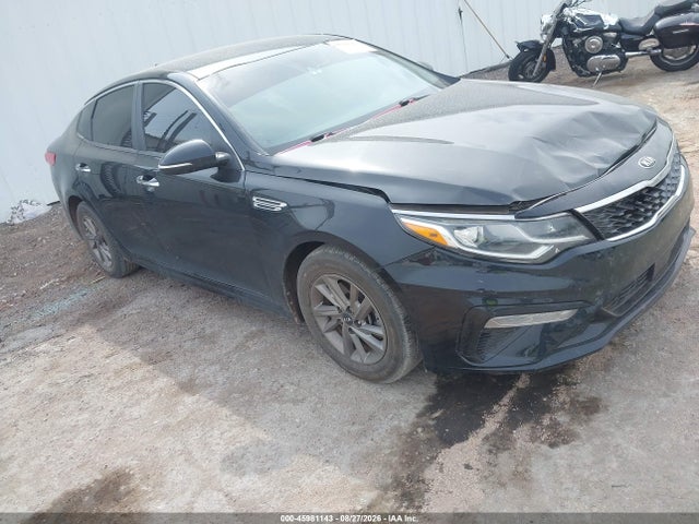 Auction sale of the 2020 Kia Optima Lx, vin: 5XXGT4L32LG407677, lot number: 45981143