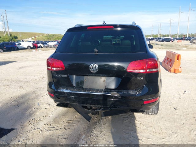Aukcja sprzedaży 2012 Volkswagen Touareg Tdi Lux, vin: WVGFK9BP2CD002621, numer aukcji: 45981187