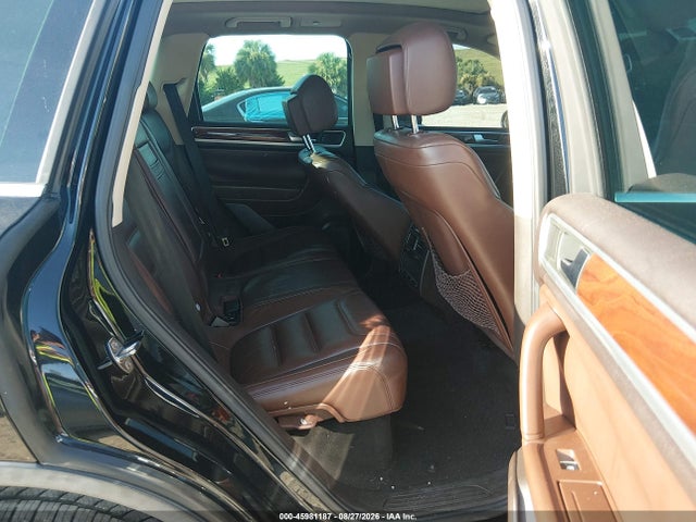 Aukcja sprzedaży 2012 Volkswagen Touareg Tdi Lux, vin: WVGFK9BP2CD002621, numer aukcji: 45981187