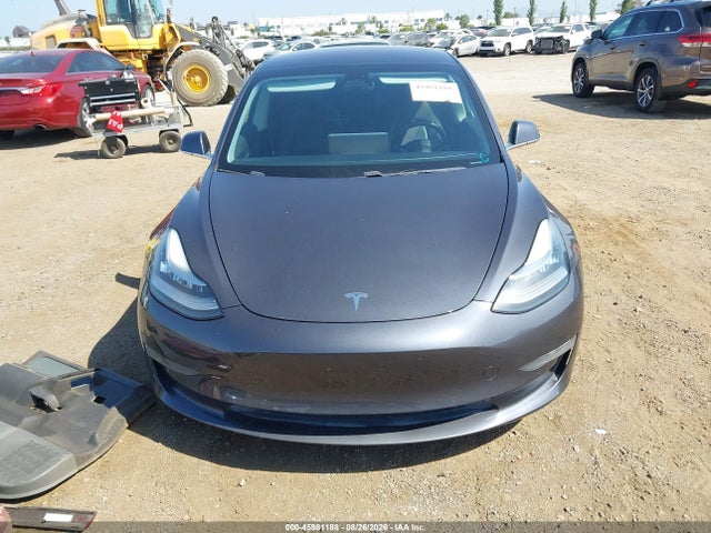 Tesla Model 3 Long Range/mid Range 2018 5YJ3E1EA8JF043414 Image 12