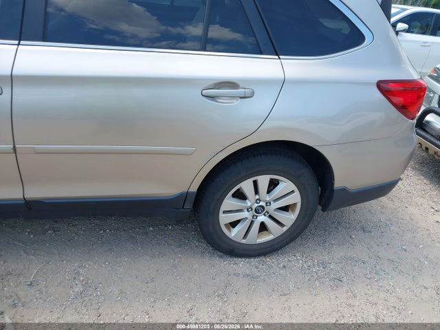 45981203 :رقم المزاد ، 4S4BSAFC8F3311897 vin ، 2015 Subaru Outback 2.5i Premium مزاد بيع