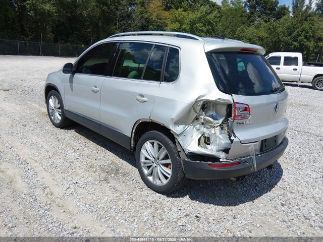 2014 Volkswagen Tiguan Sel მანქანა იყიდება აუქციონზე, vin: WVGBV3AX1EW556020, აუქციონის ნომერი: 45981215