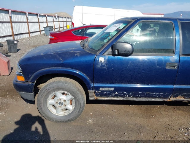 Продажа на аукционе авто 2002 Chevrolet S-10 Ls, vin: 1GCDT19W828218696, номер лота: 45981267