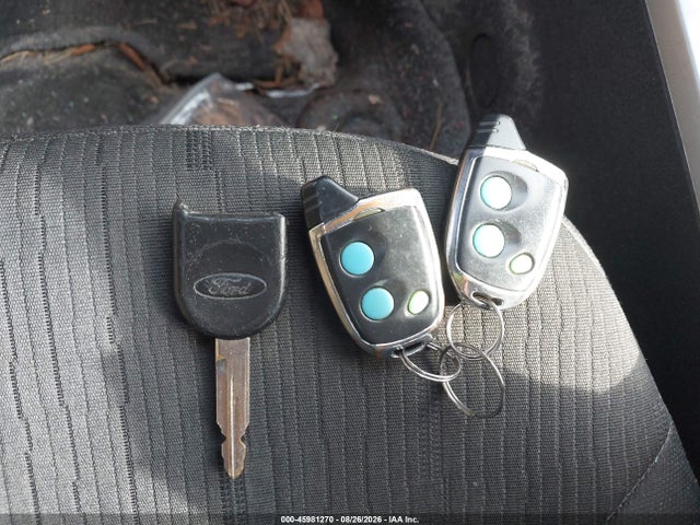 Продажа на аукционе авто 2011 Ford Focus Se, vin: 1FAHP3FN1BW121435, номер лота: 45981270