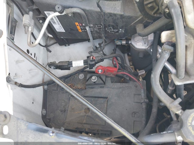 Chevrolet Express Cutaway Work Van 2018 1HA3GTCG4JN004975 Image 14