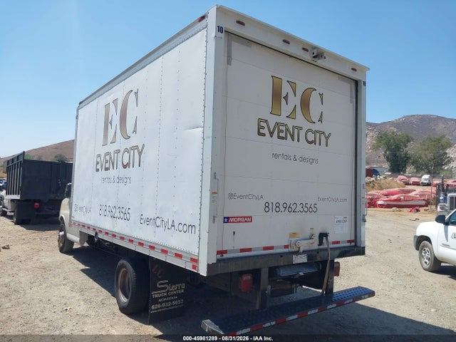 Chevrolet Express Cutaway Work Van 2018 1HA3GTCG4JN004975 Image 3