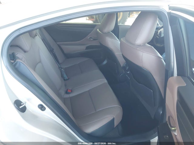 45981300 :رقم المزاد ، 58ADZ1B10PU144898 vin ، 2023 Lexus Es 350 مزاد بيع