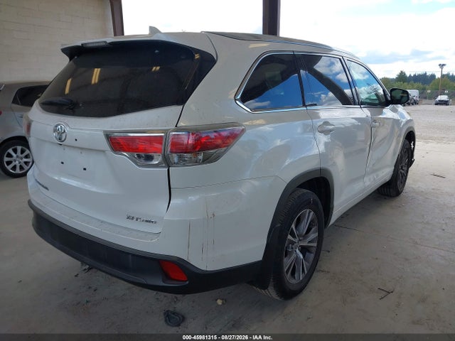 Toyota Highlander Xle V6 2015 5TDJKRFH2FS199221 Image 4