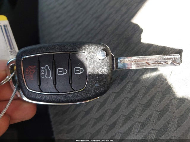 5NMZT3LB6JH076269 Hyundai Santa Fe Sport 2.4l
