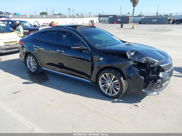 45981342 :رقم المزاد ، 5XXGV4L27HG153280 vin ، 2017 Kia Optima Sxl Turbo مزاد بيع