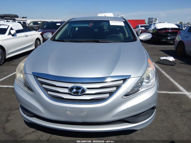 Продажа на аукционе авто 2014 Hyundai Sonata Gls, vin: 5NPEB4AC8EH858116, номер лота: 45981349