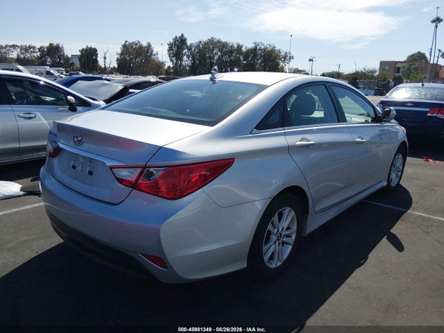 Продажа на аукционе авто 2014 Hyundai Sonata Gls, vin: 5NPEB4AC8EH858116, номер лота: 45981349