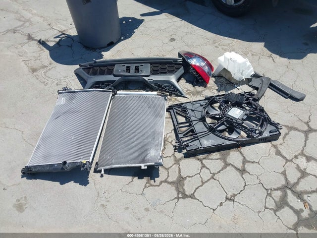 4T1G11AKXRU264023 Toyota CAMRY SE