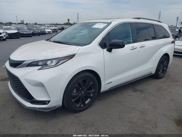 Toyota Sienna Xse 2021 5TDDRKEC9MS001799 Image 2