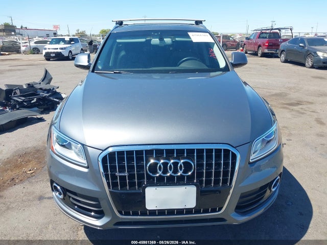 Audi Q5 2.0t Premium 2017 WA1L2AFP5HA030001 Image 12