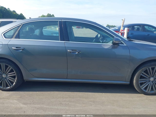 45981373 :رقم المزاد ، 1VWBA7A34JC018263 vin ، 2018 Volkswagen Passat 2.0t Se مزاد بيع