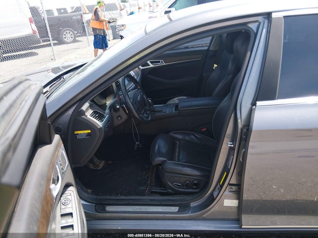 45981396 :رقم المزاد ، KMHGN4JF6FU072764 vin ، 2015 Hyundai Genesis 5.0 مزاد بيع