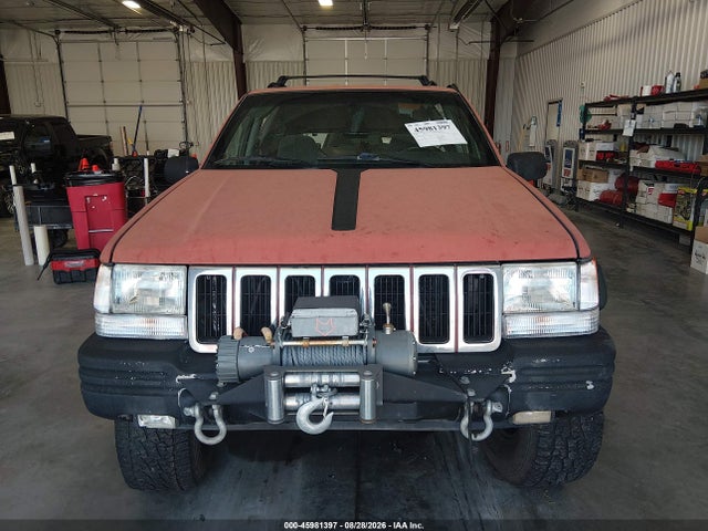 1998 Jeep Grand Cherokee Laredo მანქანა იყიდება აუქციონზე, vin: 1J4GZ48Y1WC253108, აუქციონის ნომერი: 45981397