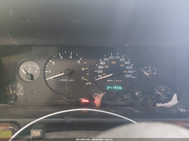 1998 Jeep Grand Cherokee Laredo მანქანა იყიდება აუქციონზე, vin: 1J4GZ48Y1WC253108, აუქციონის ნომერი: 45981397