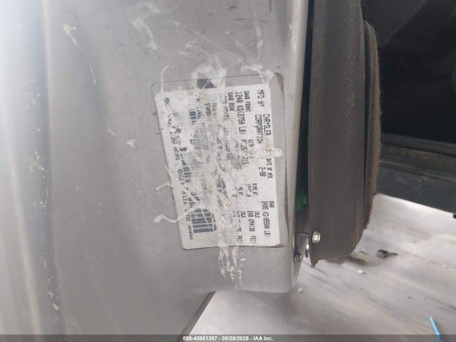 1998 Jeep Grand Cherokee Laredo მანქანა იყიდება აუქციონზე, vin: 1J4GZ48Y1WC253108, აუქციონის ნომერი: 45981397