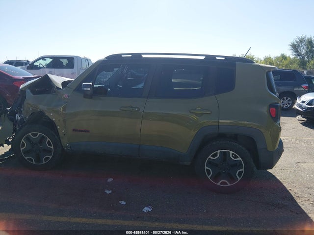 45981401 :رقم المزاد ، ZACCJBCT2FPC24921 vin ، 2015 Jeep Renegade Trailhawk مزاد بيع