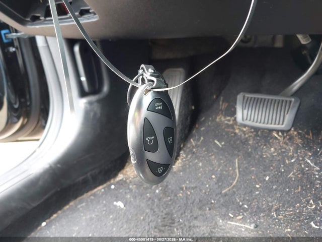 2025 Hyundai Elantra Hybrid Limited მანქანა იყიდება აუქციონზე, vin: KMHLN4DJ2SU173258, აუქციონის ნომერი: 45981419