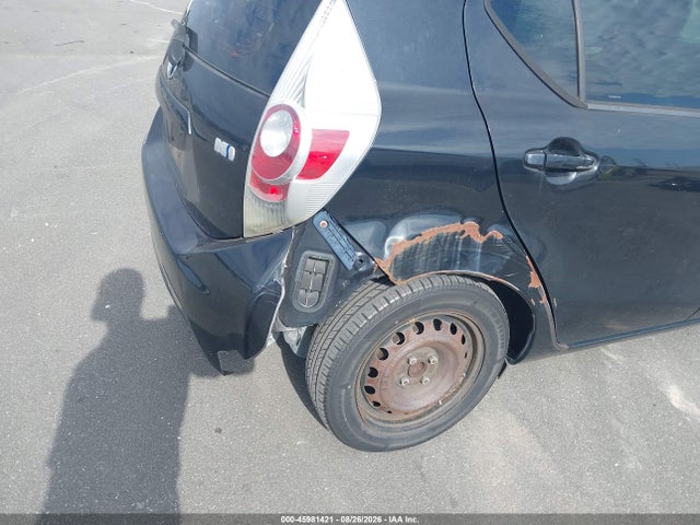 Продаж на аукціоні авто 2013 Toyota Prius C One, vin: JTDKDTB33D1536396, номер лоту: 45981421