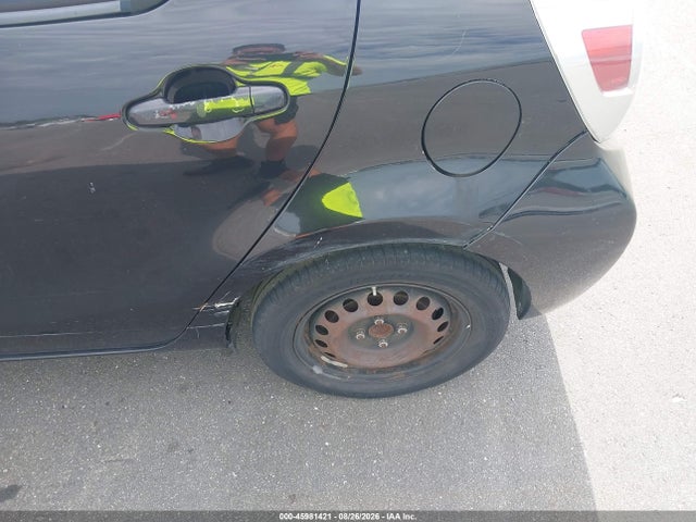 Продаж на аукціоні авто 2013 Toyota Prius C One, vin: JTDKDTB33D1536396, номер лоту: 45981421