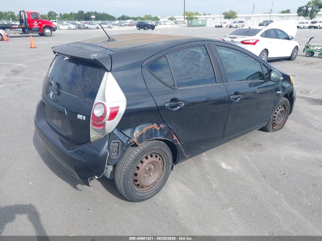 Продаж на аукціоні авто 2013 Toyota Prius C One, vin: JTDKDTB33D1536396, номер лоту: 45981421