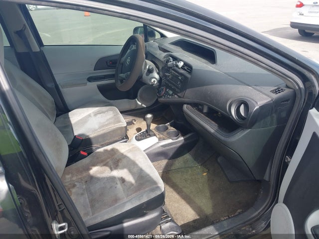 Продаж на аукціоні авто 2013 Toyota Prius C One, vin: JTDKDTB33D1536396, номер лоту: 45981421